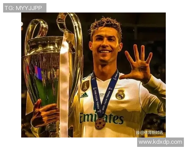 当足球球星用真情与坚持点燃球迷内心深处的感动与热爱 当足球球星用真情与坚持点燃球迷内心深处的感动与热爱