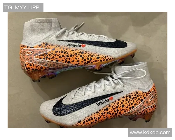 球星专属足球鞋设计解析每一双鞋背后的技术与创新 球星专属足球鞋设计解析每一双鞋背后的技术与创新