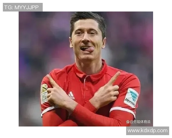 足球封神球星传奇一生揭秘 从巅峰到荣耀背后的不为人知故事